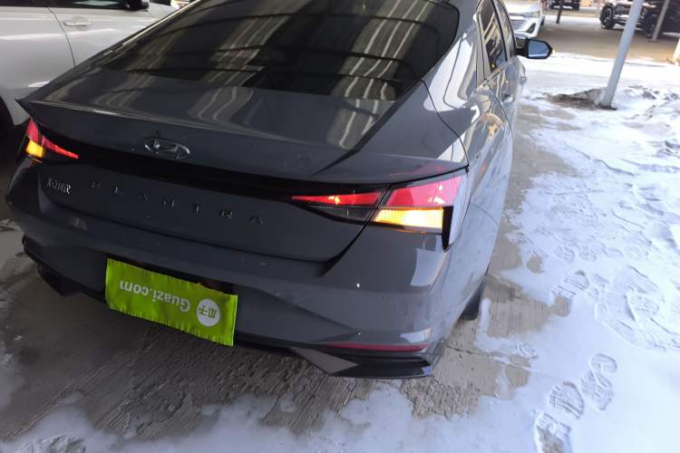 Used Hyundai Elantra 2022 1.5L CVT GLX Elite Edition Exterior 3