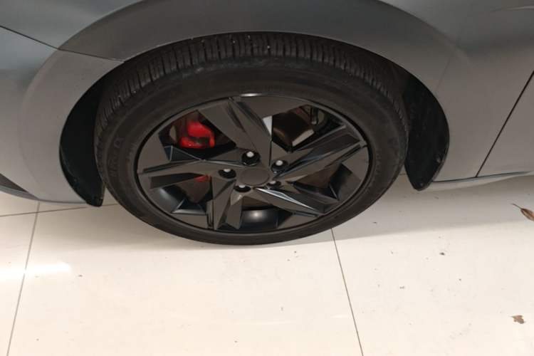 Used Hyundai Elantra 2022 1.5L CVT 20th Anniversary Edition Exterior 4