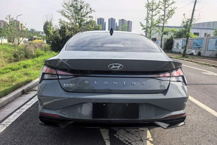 Used Hyundai Elantra 2022 1.5L CVT GLX Elite Edition Exterior 4