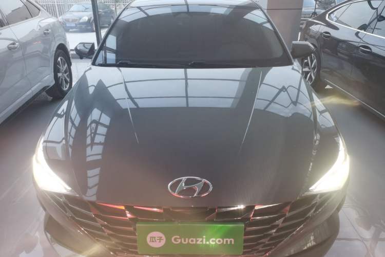 Used Hyundai Elantra 2022 1.5L CVT LUX Prestige Edition Front