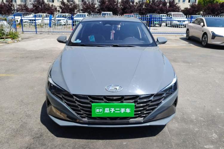Used Hyundai Elantra 2022 1.5L CVT LUX Prestige Edition Front