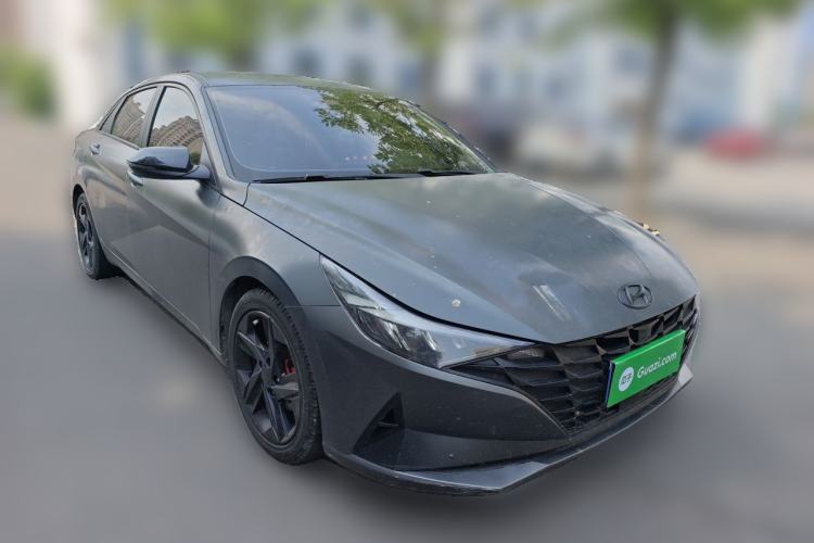 Used Hyundai Elantra 2022 1.5L CVT 20th Anniversary Edition Front Right 45 Deg