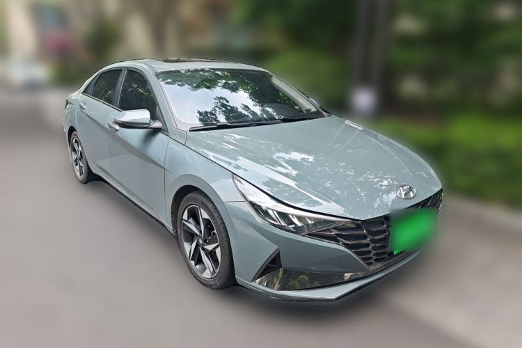 Used Hyundai Elantra 2022 240TGDi DCT GLX Elite Edition Front Right 45 Deg