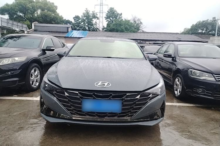 Used Hyundai Elantra 2022 1.5L CVT GLX Elite Edition Front