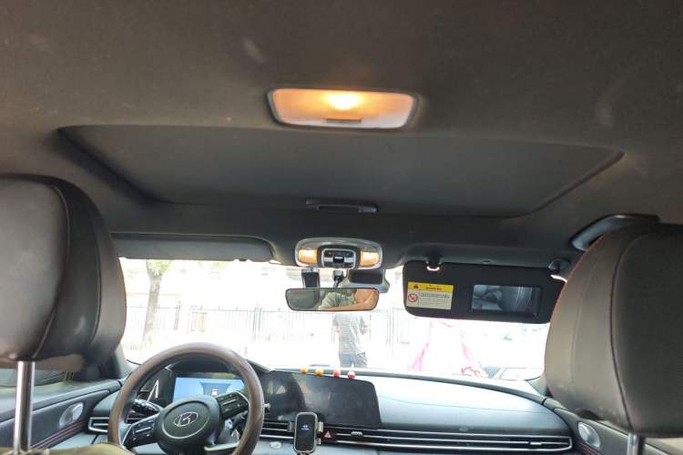 Used Hyundai Elantra 2022 1.5L CVT 20th Anniversary Edition Headliner