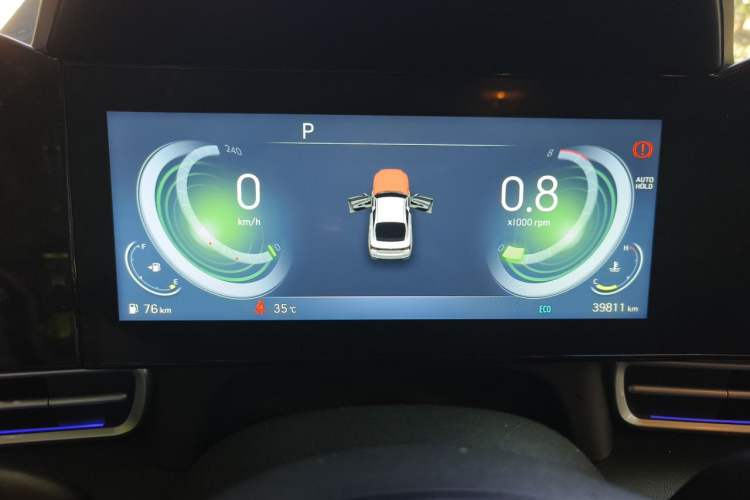 Used Hyundai Elantra 2022 1.5L CVT 20th Anniversary Edition Instrument Cluster