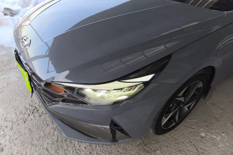Used Hyundai Elantra 2022 1.5L CVT GLX Elite Edition Left Front Headlight