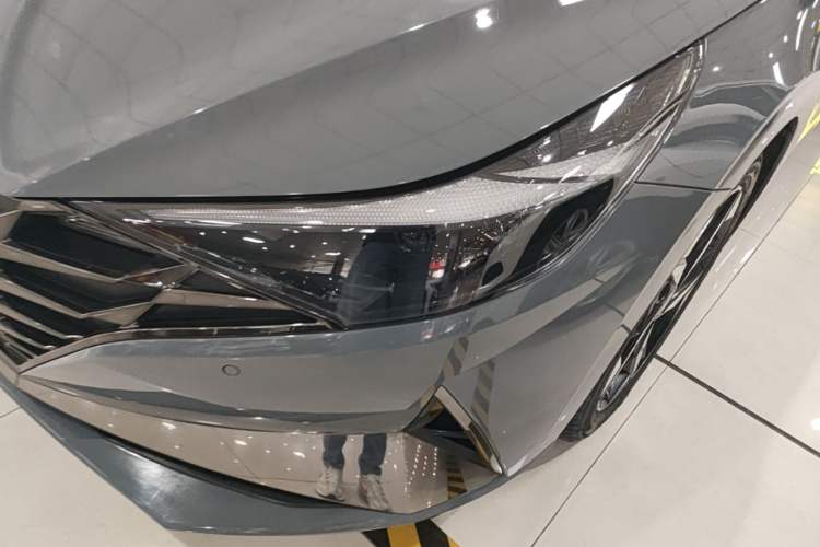 Used Hyundai Elantra 2022 1.5L CVT LUX Prestige Edition Left Front Headlight