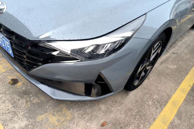Used Hyundai Elantra 2022 1.5L CVT LUX Prestige Edition Left Front Headlight