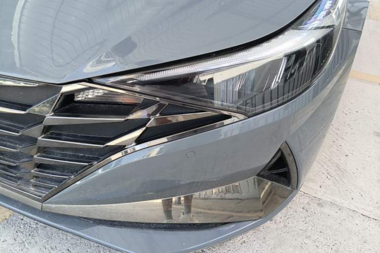 Used Hyundai Elantra 2022 1.5L CVT GLX Elite Edition Left Front Headlight