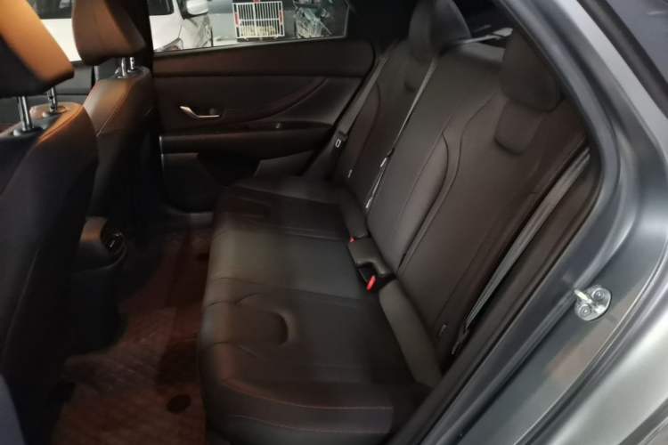 Used Hyundai Elantra 2022 1.5L CVT 20th Anniversary Edition Left Rear Seat