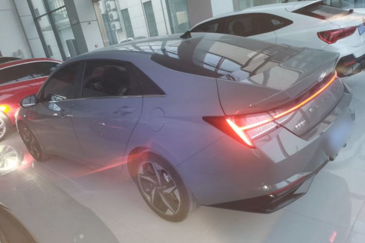 Used Hyundai Elantra 2022 1.5L CVT LUX Prestige Edition Left Side