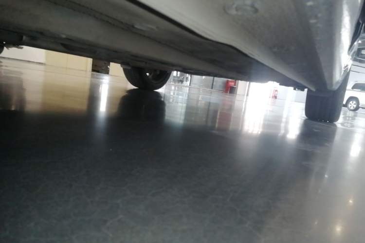 Used Hyundai Elantra 2022 1.5L CVT GLX Elite Edition Left Side Sill
