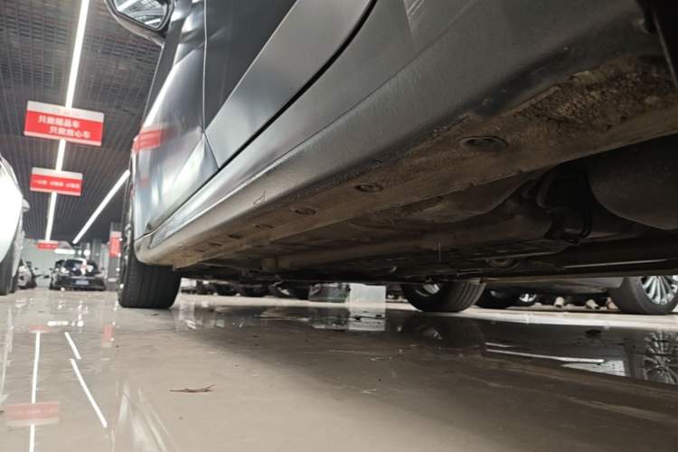 Used Hyundai Elantra 2022 1.5L CVT 20th Anniversary Edition Left Side Sill