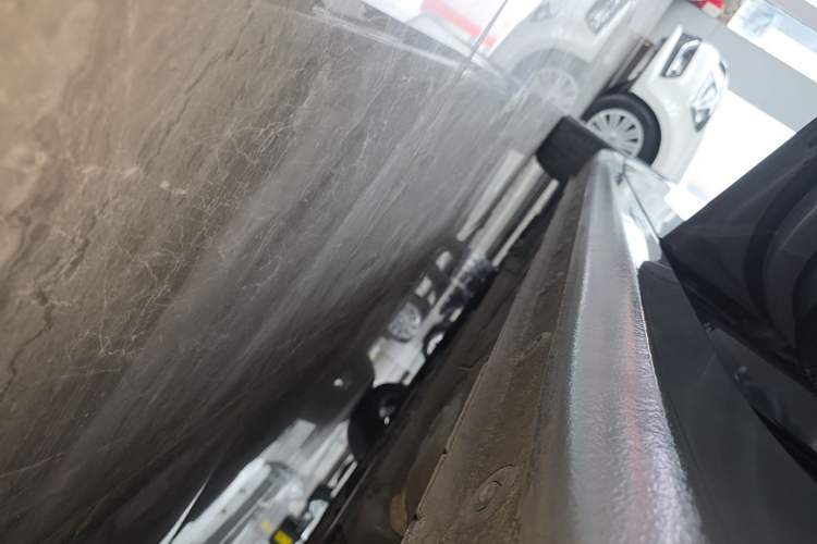 Used Hyundai Elantra 2022 1.5L CVT GLX Elite Edition Left Side Sill