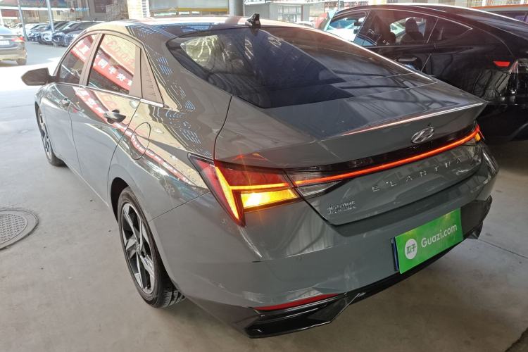 Used Hyundai Elantra 2022 1.5L CVT LUX Prestige Edition Rear Left 45 Deg