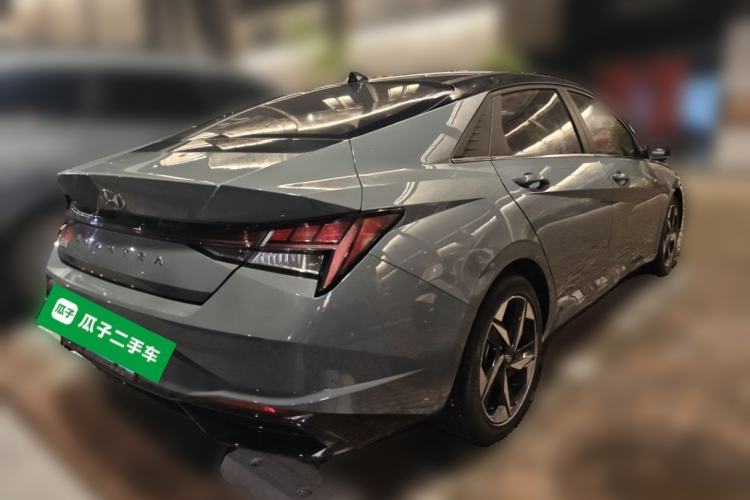 Used Hyundai Elantra 2022 1.5L CVT TOP Flagship Edition Rear Right 45 Deg