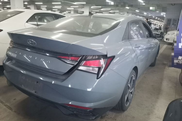 Used Hyundai Elantra 2022 1.5L CVT GLX Elite Edition Rear Right 45 Deg