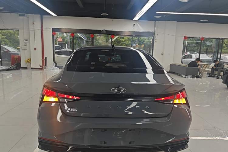Used Hyundai Elantra 2022 1.5L CVT GLX Elite Edition Rear