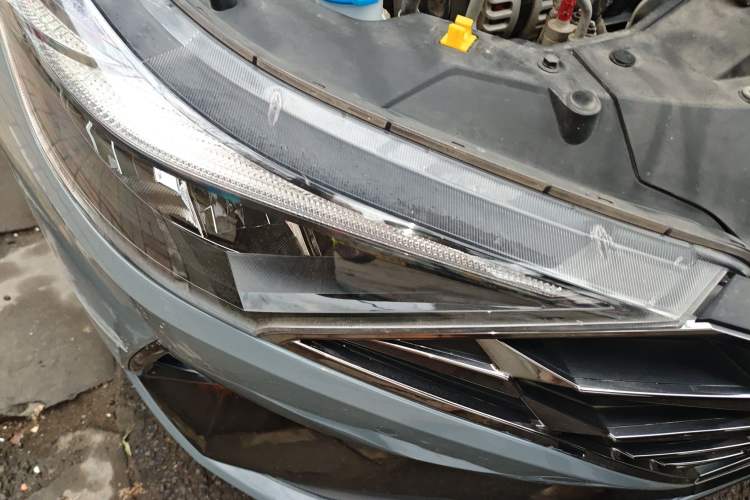 Used Hyundai Elantra 2022 1.5L CVT GLX Elite Edition Right Front Headlight