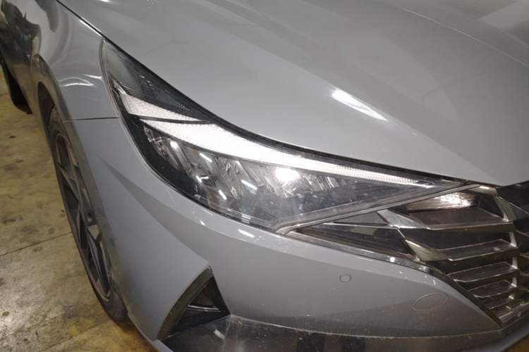 Used Hyundai Elantra 2022 1.5L CVT GLX Elite Edition Right Front Headlight