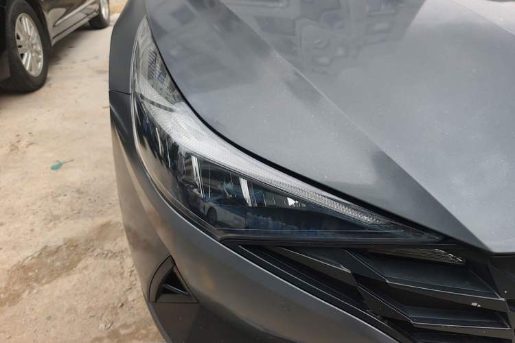 Used Hyundai Elantra 2022 1.5L CVT 20th Anniversary Edition Right Front Headlight