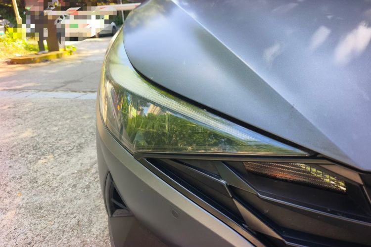 Used Hyundai Elantra 2022 1.5L CVT 20th Anniversary Edition Right Front Headlight