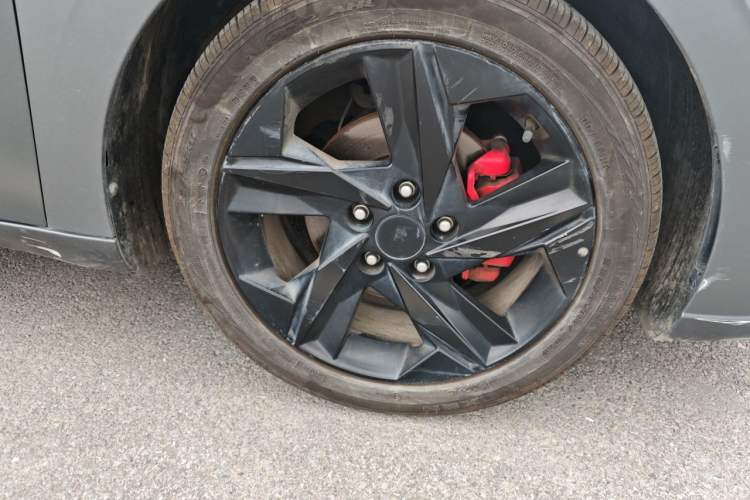 Used Hyundai Elantra 2022 1.5L CVT 20th Anniversary Edition Right Front Wheel Hub