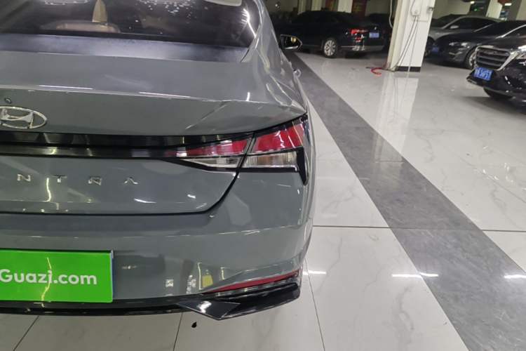 Used Hyundai Elantra 2022 1.5L CVT GLX Elite Edition Right Rear Taillight