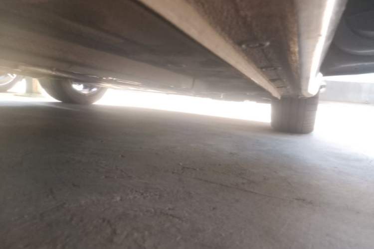 Used Hyundai Elantra 2022 1.5L CVT GLX Elite Edition Right Side Sill