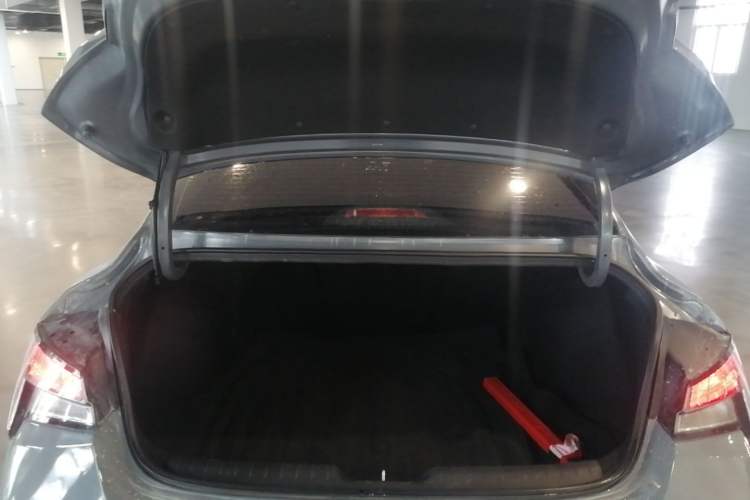 Used Hyundai Elantra 2022 1.5L CVT GLX Elite Edition Trunk