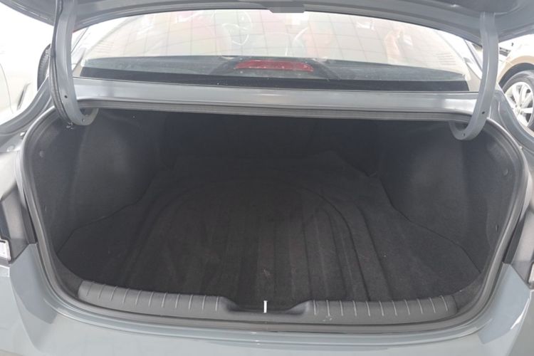Used Hyundai Elantra 2022 1.5L CVT GLX Elite Edition Trunk