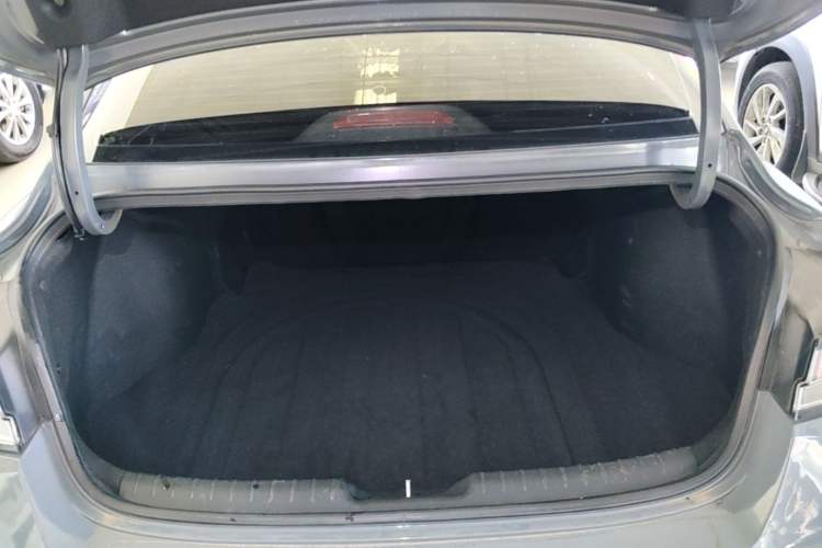 Used Hyundai Elantra 2022 1.5L CVT GLX Elite Edition Trunk