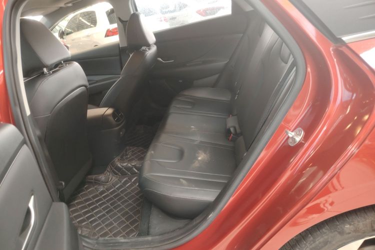 Used Hyundai Elantra 2022 1.5L CVT LUX Prestige Edition Left Rear Seat