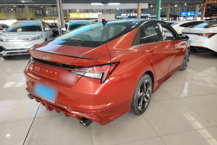 Used Hyundai Elantra 2022 1.5L CVT LUX Prestige Edition Rear Right 45 Deg