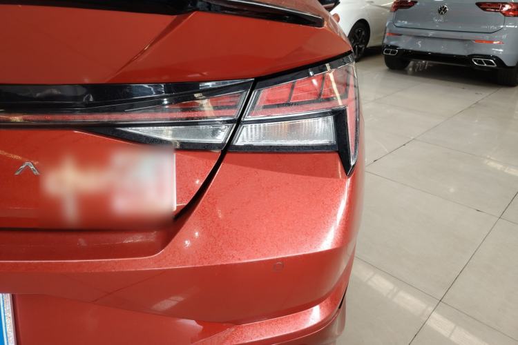 Used Hyundai Elantra 2022 1.5L CVT LUX Prestige Edition Right Rear Taillight