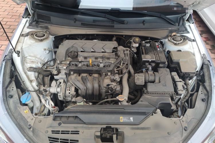 Used Hyundai Elantra 2022 1.5L CVT LUX Prestige Edition Engine Bay