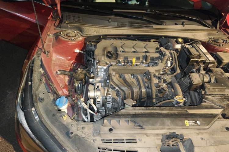 Used Hyundai Elantra 2022 1.5L CVT GLX Elite Edition Engine Bay Right