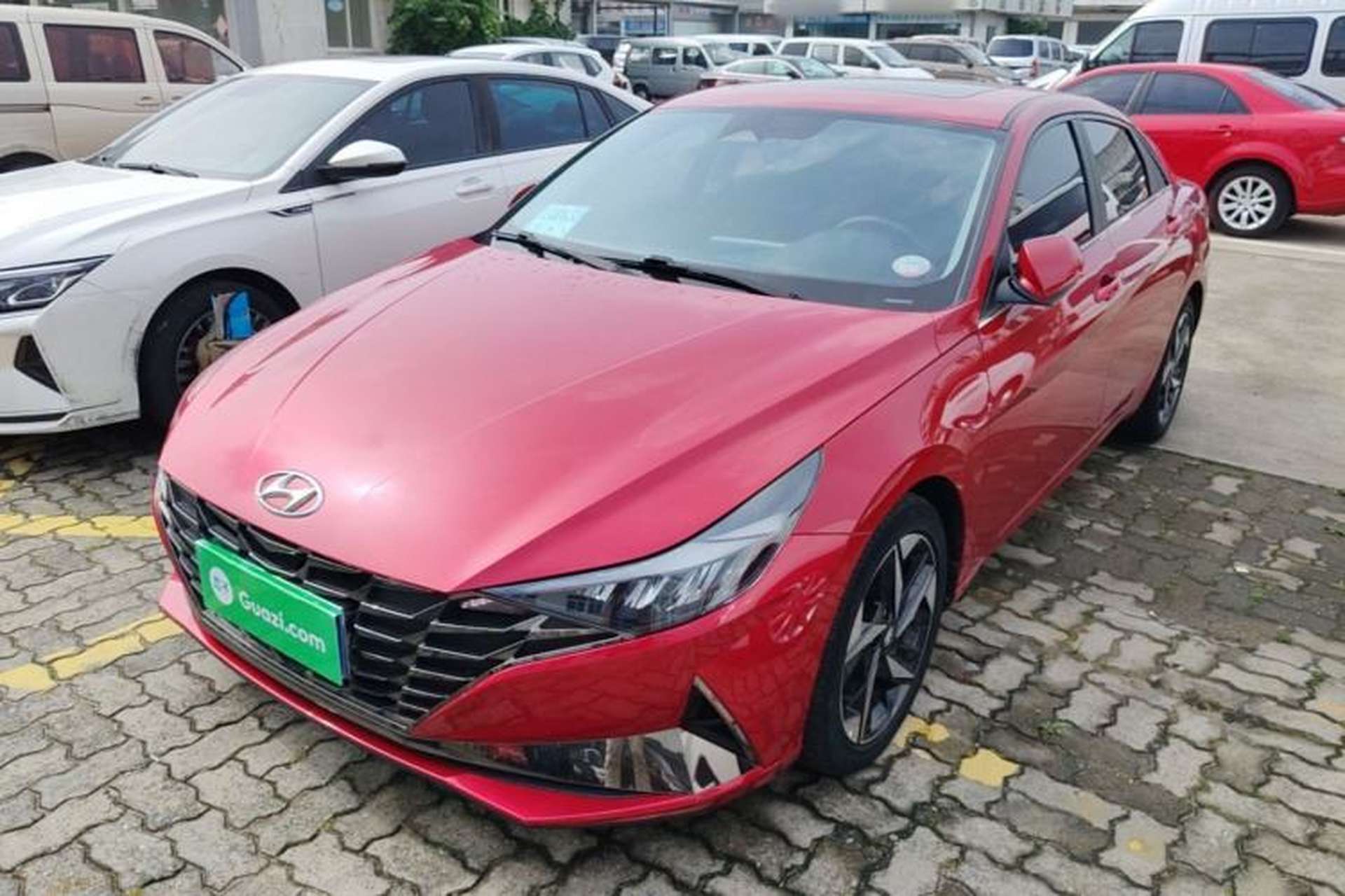 Used Hyundai Elantra 2022 1.5L CVT LUX Prestige Edition Front Left 45 Deg