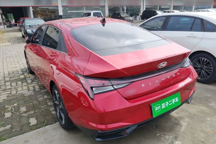 Used Hyundai Elantra 2022 1.5L CVT LUX Prestige Edition Rear Left 45 Deg