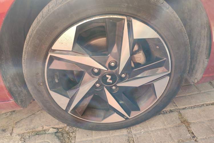 Used Hyundai Elantra 2022 240TGDi DCT TOP Flagship Edition Right Front Wheel Hub