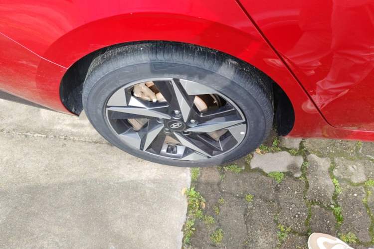 Used Hyundai Elantra 2022 1.5L CVT LUX Prestige Edition Right Rear Wheel Hub
