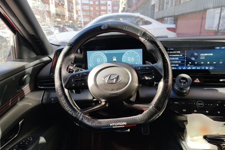 Used Hyundai Elantra 2022 240TGDi DCT TOP Flagship Edition Steering Wheel