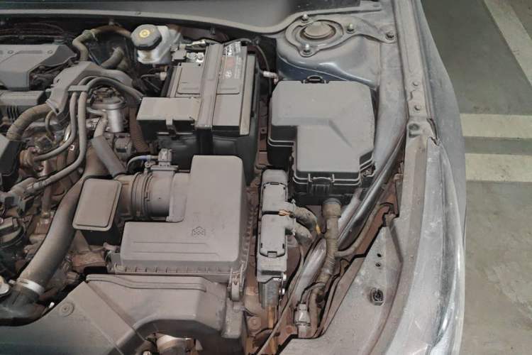 Used Hyundai Elantra 2022 1.5L CVT 20th Anniversary Edition Engine Bay Left