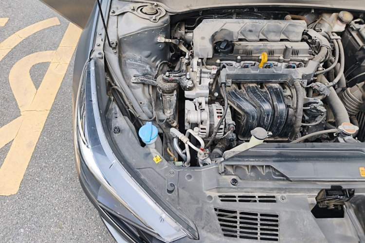 Used Hyundai Elantra 2022 1.5L CVT 20th Anniversary Edition Engine Bay Right