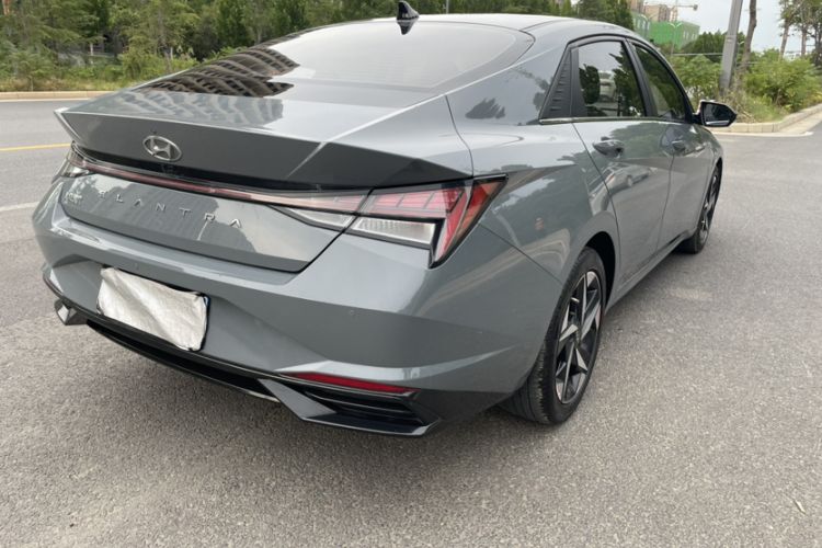 Used Hyundai Elantra 2022 1.5L CVT LUX Prestige Edition Exterior 6