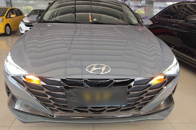 Used Hyundai Elantra 2022 1.5L CVT GLX Elite Edition Front