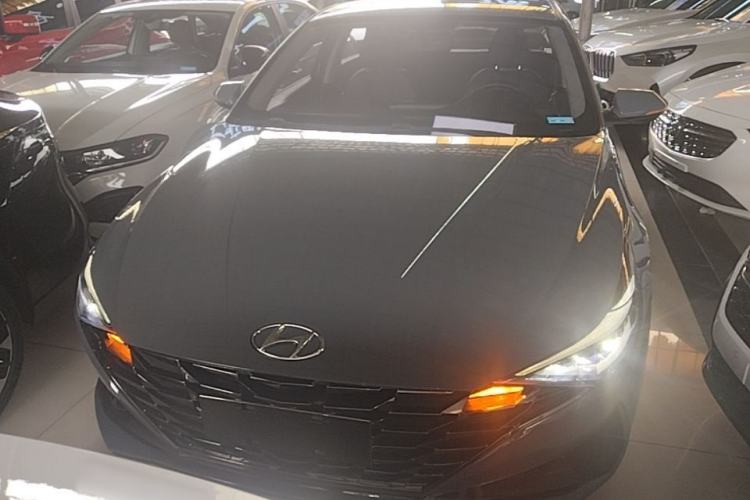 Used Hyundai Elantra 2022 1.5L CVT GLX Elite Edition Front