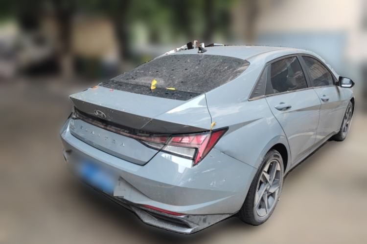 Used Hyundai Elantra 2022 1.5L CVT LUX Prestige Edition Rear Right 45 Deg