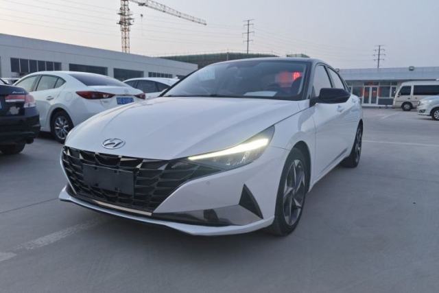 Used Hyundai Elantra 2022 1.5L CVT LUX Prestige Edition